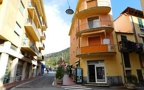 Nuovissimo E Funzionale, Levanto