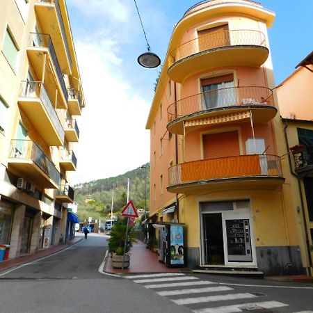 Nuovissimo E Funzionale, Levanto Extérieur photo