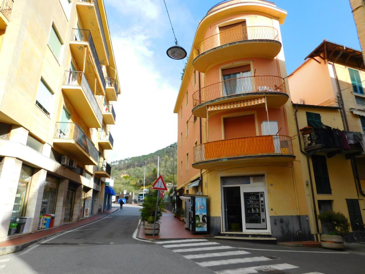 Nuovissimo E Funzionale, Levanto Extérieur photo